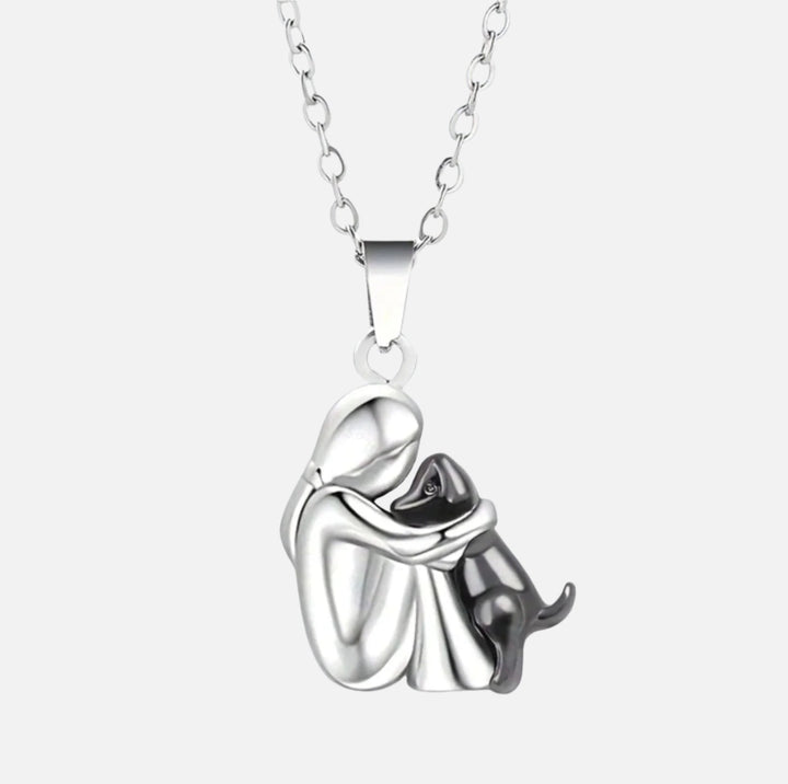 Taisha Hug Pendant Necklace